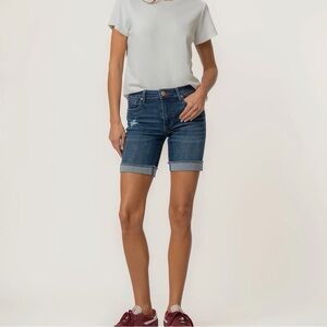 KUT Catherine Boyfriend Short Dark Wash Size 12 NWOT